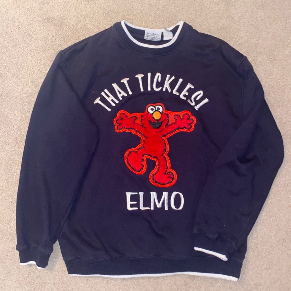Vintage and funny Elmo sweatshirt!